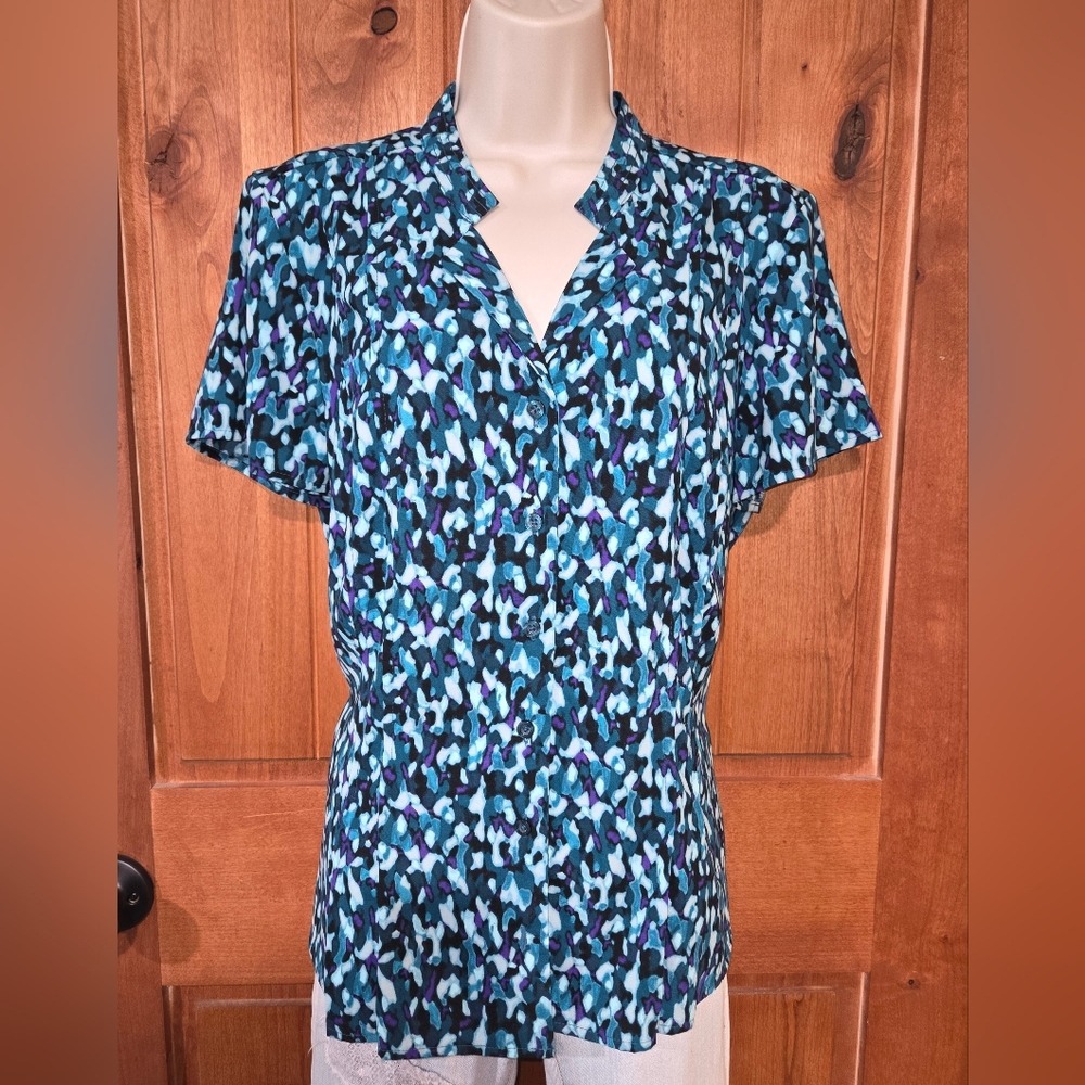 Dana Buchman Blue and Purple Patterned Blouse